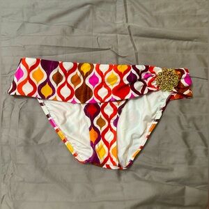 TRINA TURK Bikini bottom w/Sash waistband and gold embellishment. NWOT. Sz12.